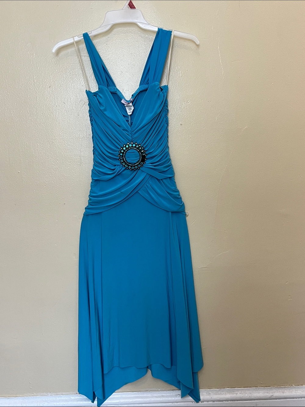 Junovia vintage Teal Draped High-Low Evening Dress with Center Brooch